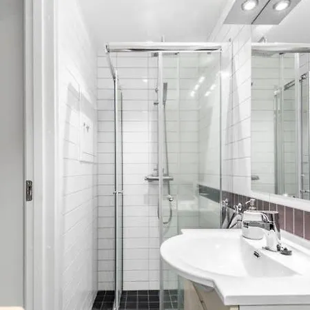 High End With Private Balc, Sea View, 2br,parking. *