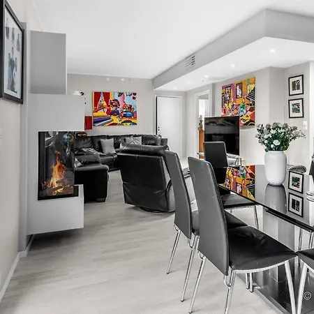 High End With Private Balc, Sea View, 2br,parking. *